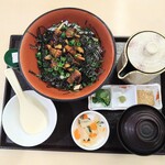 華屋与兵衛 尾久店的实拍图