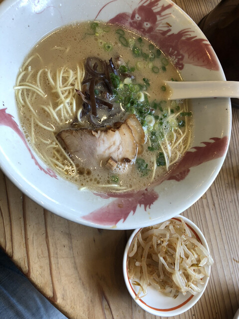 ラーメン龍の家 春日店的实拍高清图