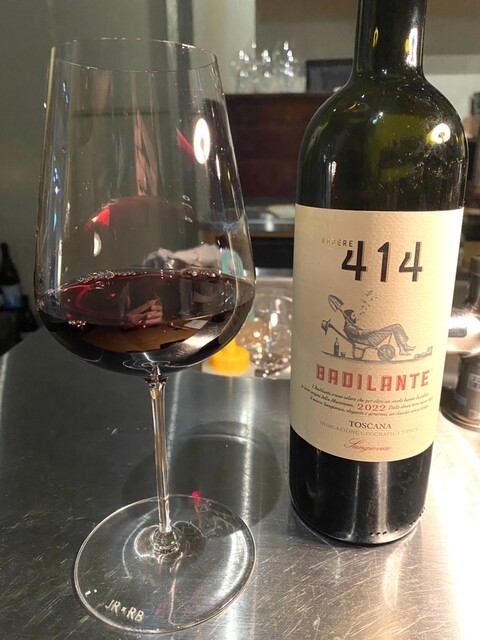 MON GALLERY AND WINE BAR的實拍高清圖