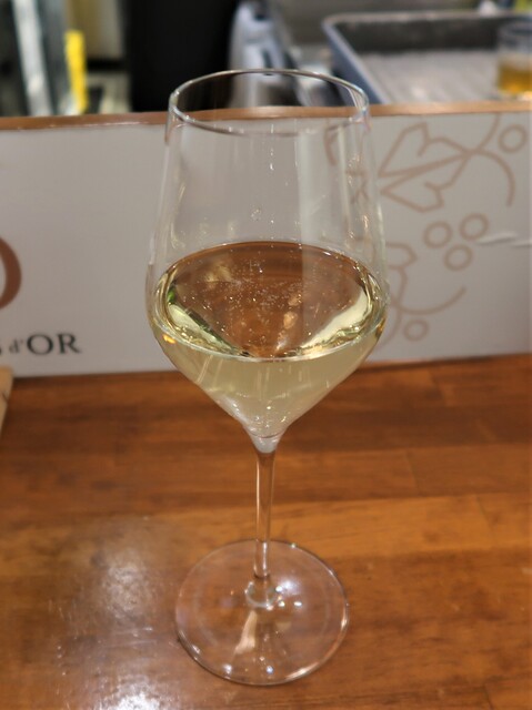 recommendations image for スタンドシャン食 TOKYO恵比寿 Champagne & GYOZA BAR