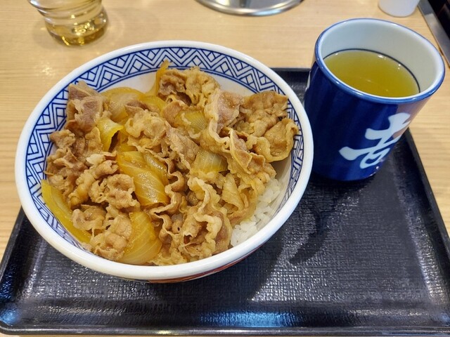 吉野家 東久留米下里店的实拍高清图