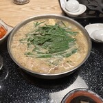 博多もつ鍋 やま中 銀座店的實拍圖