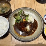 山本のハンバーグ 新橋食堂的實拍圖