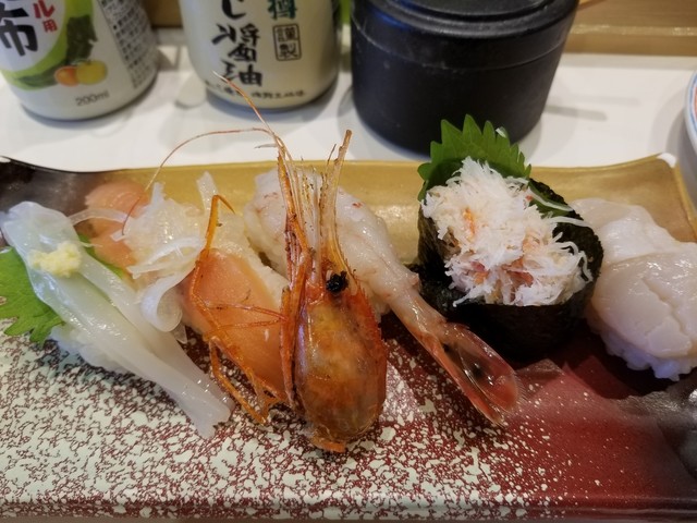 回転寿司 みさき 高円寺店的实拍高清图