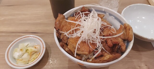 十勝豚丼 いっぴん ニッセイビル店的實拍高清圖