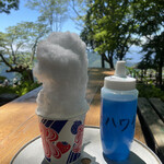 景信山頂上　景信茶屋　青木的实拍图