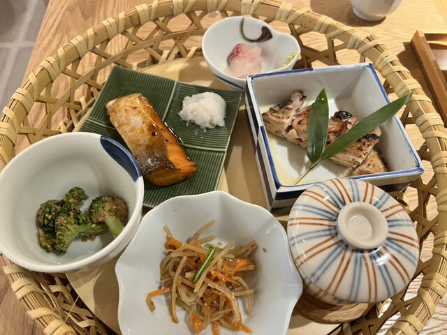 ニホンの食卓つくみ ルミネ荻窪店的實拍高清圖