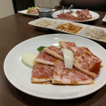 焼肉 だんく的实拍图