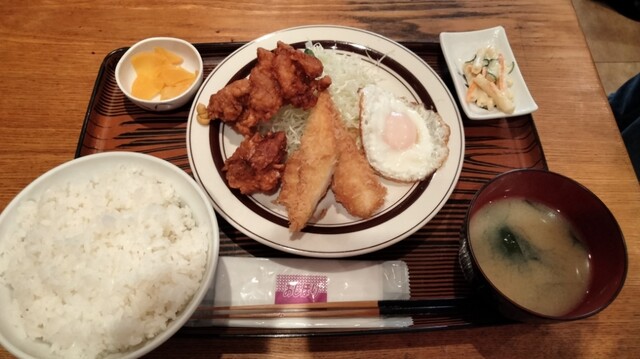 つるかめ食堂 歌舞伎町店的實拍高清圖