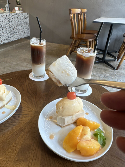 recommendations image for CHEESE CAKE Lemon