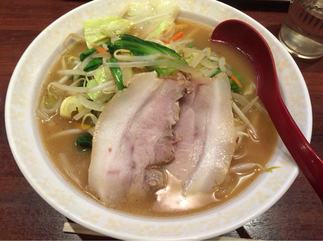 ラーメン横綱 桂麺房 阪急桂店的實拍高清圖