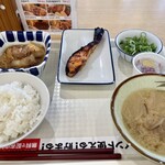 京都伏見食堂的实拍图