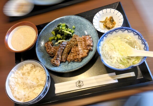 炭焼牛たん 赤兵衛分店的实拍高清图