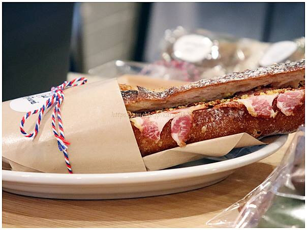 recommendations image for Cafe Kitsune Shibuya
