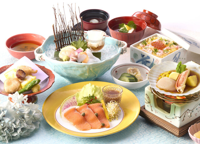 しゃぶしゃぶ・日本料理 木曽路 環七小竹町店的實拍高清圖