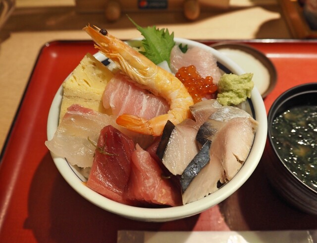 築地食堂　源ちゃん 人形町店的實拍高清圖