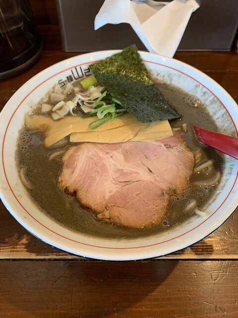 らー麺 山さわ的实拍高清图