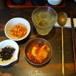 韓国スープ定食 ピニョ食堂的实拍图