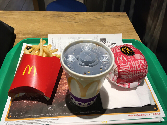 マクドナルド ＪＲ大阪駅桜橋口店的實拍高清圖