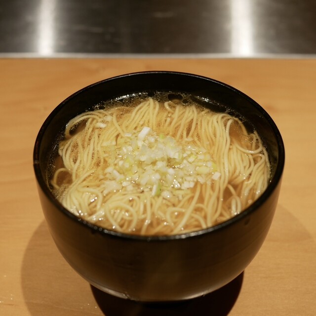 銀座呑小路やま岸的實拍高清圖