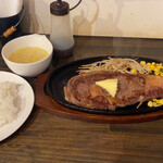 ステーキ＆ハンバーグ リボーン的實拍圖