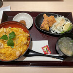 鶏三和 八重洲地下街店的實拍圖
