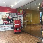 マクドナルド 西心斎橋店的實拍圖