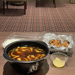 元祖肉肉うどん 中洲店的實拍圖