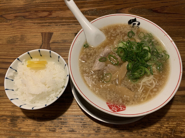 熟成細麺 宝屋 西小路五条店的實拍高清圖