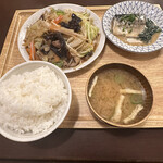 大衆食堂 定食のまる大 飯田橋西口店的实拍图