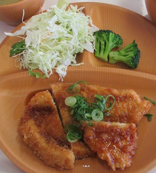 大阪工業大学 中央食堂的實拍圖