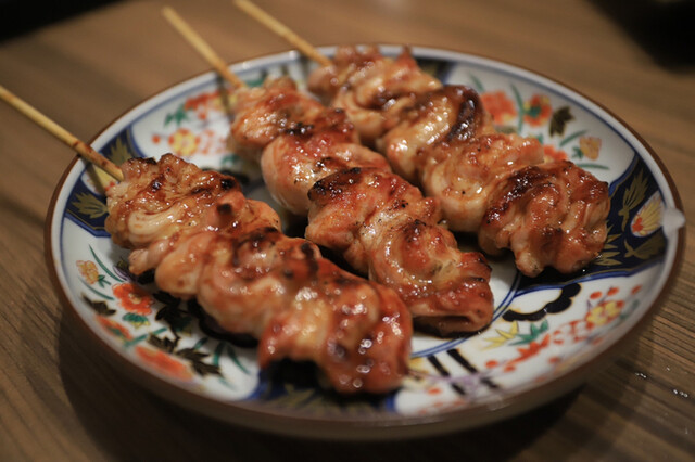 焼き鳥 備長炭と宮崎地鶏専門 TORA鶏YA的實拍高清圖