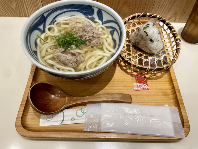 だし茶漬け+肉うどん えん ルクア大阪店的实拍高清图