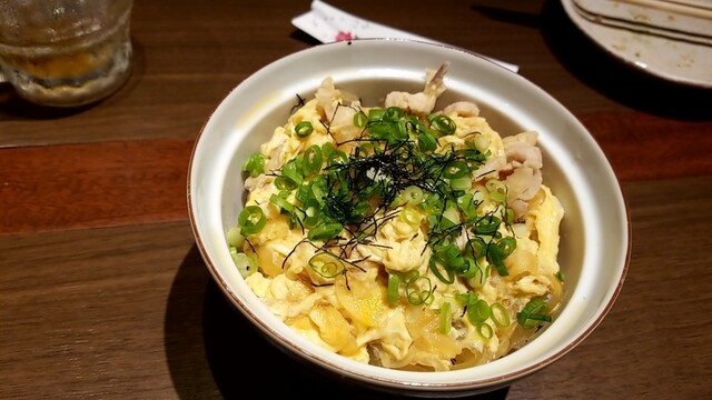 鶏と酒ぶち的实拍高清图