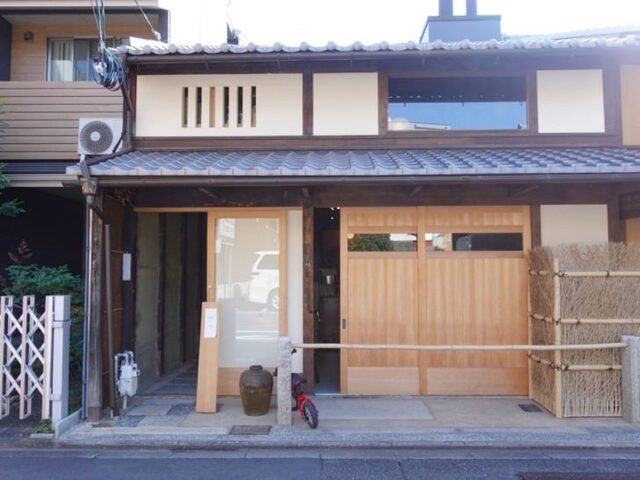 ウィークエンダーズコーヒーロースタリー的实拍高清图