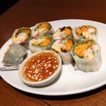 Asian Dining & Bar SAPANA 水道橋店的實拍圖