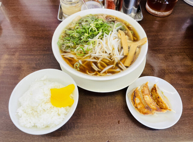 たかばしラーメン 亀岡店的实拍高清图