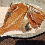 魚と旬菜と日本酒　炙りのどまん中的实拍图