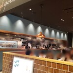 24/7 cafe apartment 梅田的實拍圖
