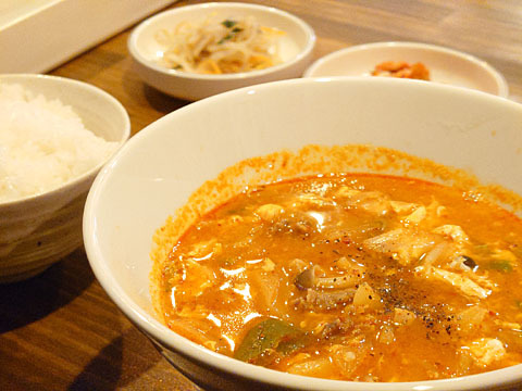 昼耕夜鶏 チキン&ポチャ 千歳烏山店的實拍圖