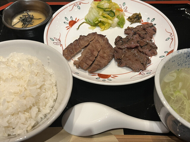 牛たん焼き仙台 辺見 KITTE博多店的實拍高清圖