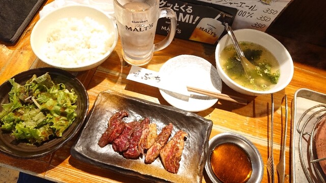 ホルモン焼き肉ぶち 阿佐ヶ谷店的實拍高清圖