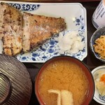 炭火焼専門食処 白銀屋 西八の分店的實拍圖
