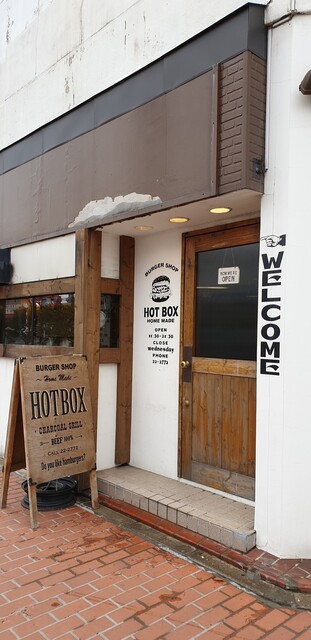 バーガーショップホットボックス的实拍高清图