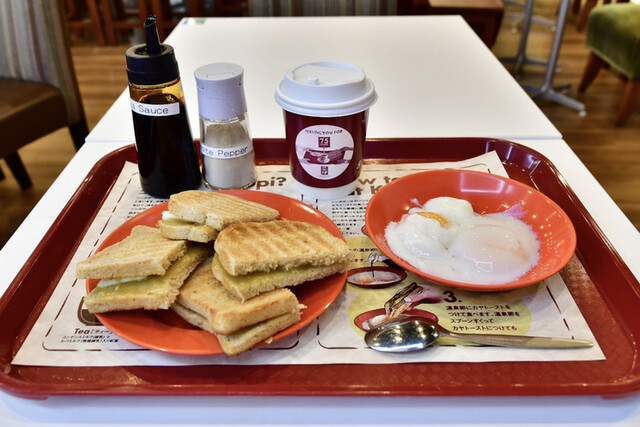 Ya Kun Kaya Toast 霞が関ビル店的实拍高清图