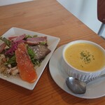 のんびりや食堂的实拍图