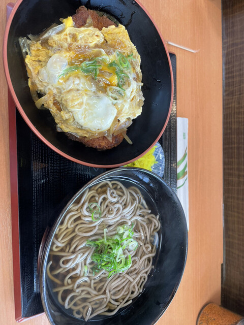麺座 寝屋川市駅店的實拍高清圖