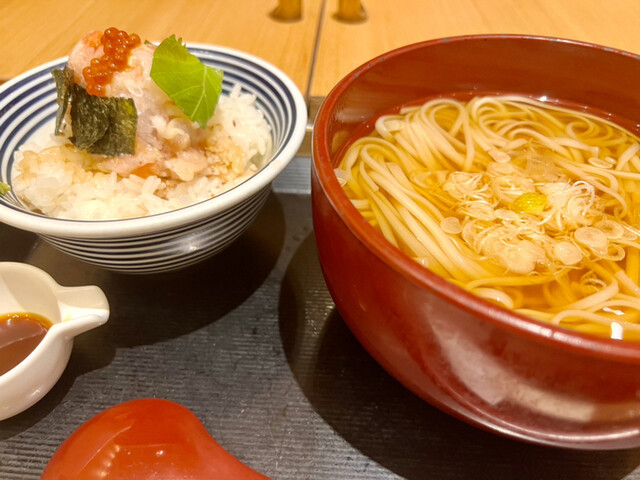 稲庭うどんとめし 金子半之助 コレド室町店的實拍高清圖