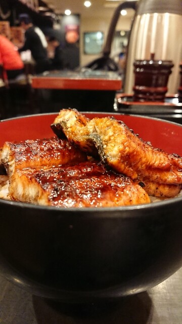 宇奈とと 大阪本町店的實拍高清圖