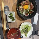 肉山食堂的實拍圖